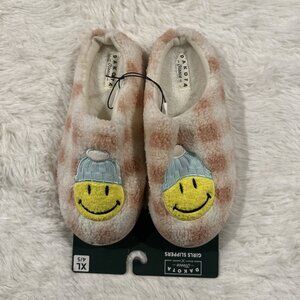 Dakota Fleece girls pink check smiley slippers 4/5 NEW retro
